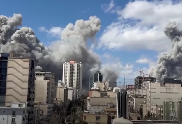 Eskalasi Konflik Iran: Serangan Militer Hingga Ancaman Perang