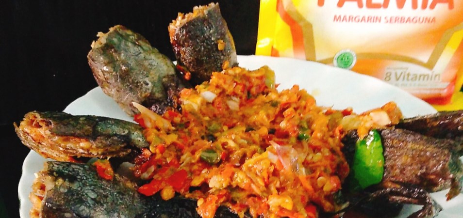 Sambal Pecak Lele Dan Ayam: Cita Rasa Sederhana Menggoda