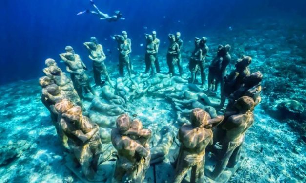 Spot Diving Terpopuler Di Indonesia Yang Wajib Dikunjungi