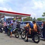 Antrean BBM Mengular Di Daerah, Warga Keluhkan Pasokan
