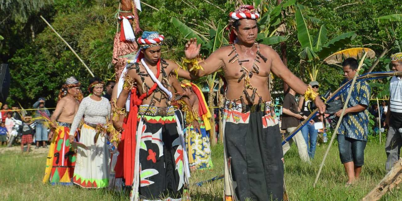 Mengenal Ragam Upacara Adat Suku Dayak Yang Sarat Makna