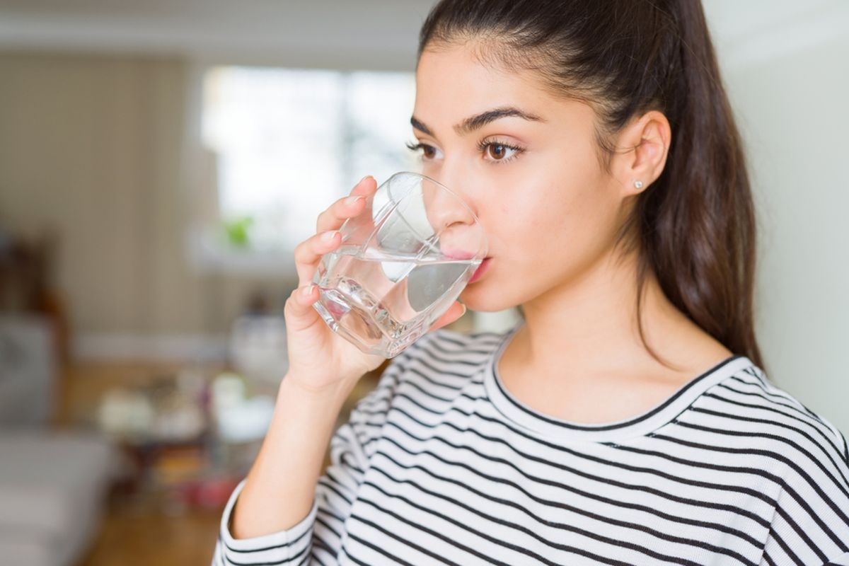 Kebiasaan Minum Air: Kebutuhan Cairan Dalam Aktivitas Harian